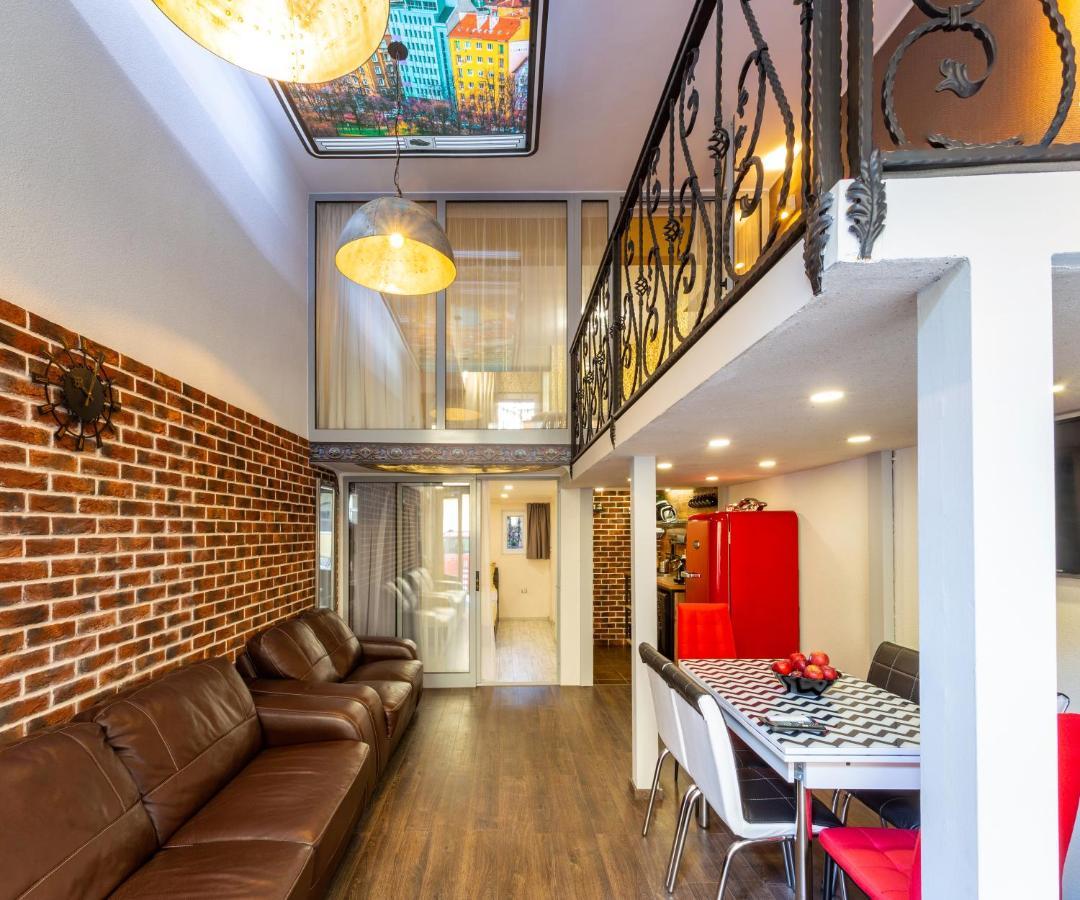 Top Center Vintage Sofia Condo المظهر الخارجي الصورة