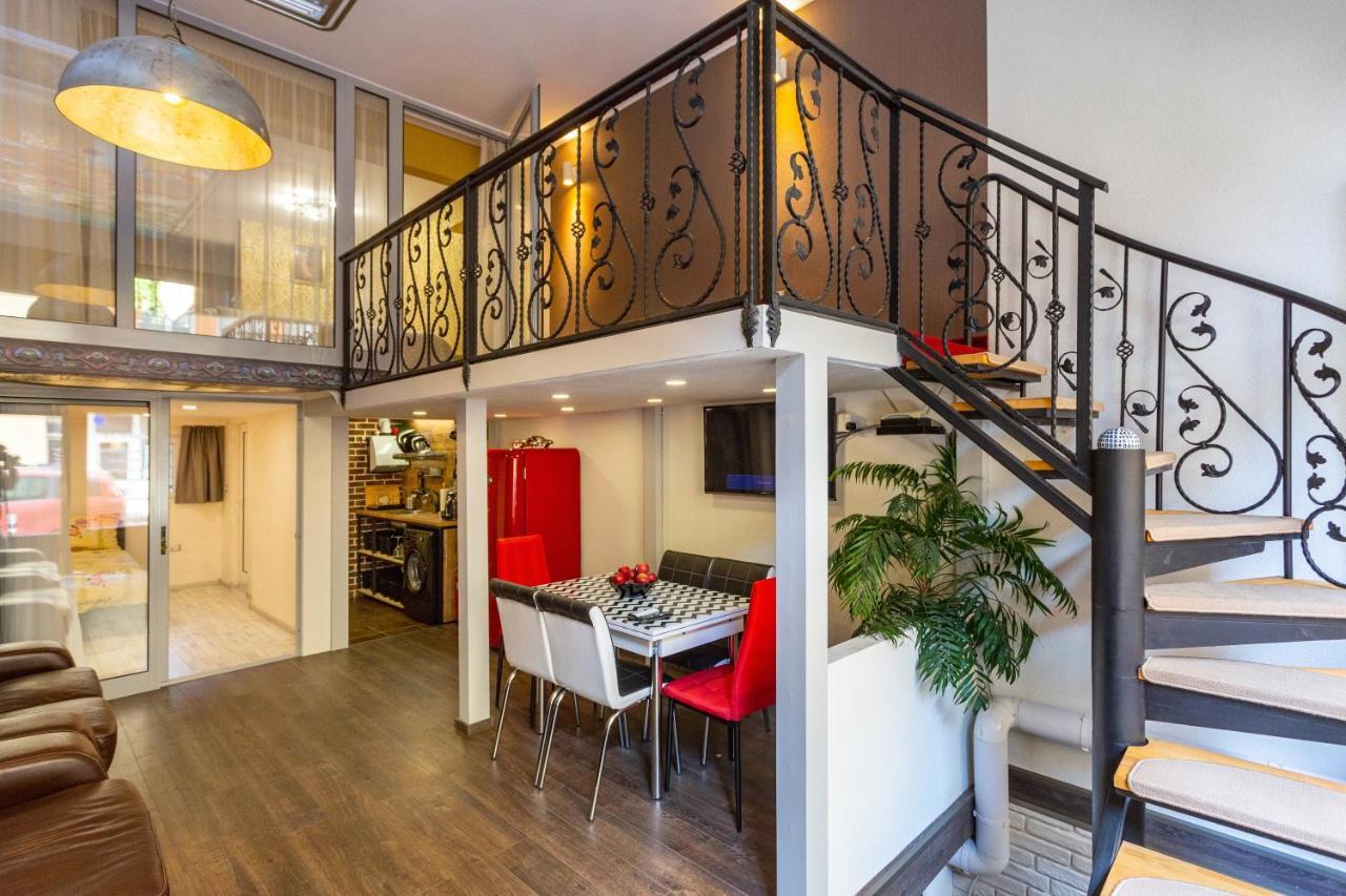 Top Center Vintage Sofia Condo المظهر الخارجي الصورة