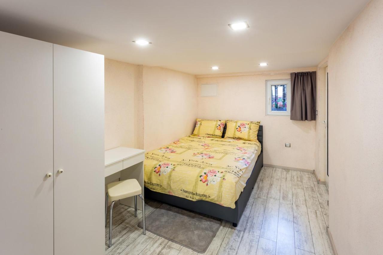 Top Center Vintage Sofia Condo المظهر الخارجي الصورة